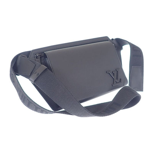 Louis Vuitton Take Off Su Ring M57081 Body Bag Grain Calf Leather Black Men's