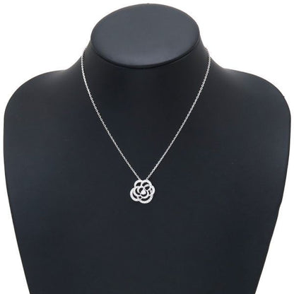 Chanel Camellia Collection Diamond Necklace /medium Model 36or 39.5cm (15.55in)