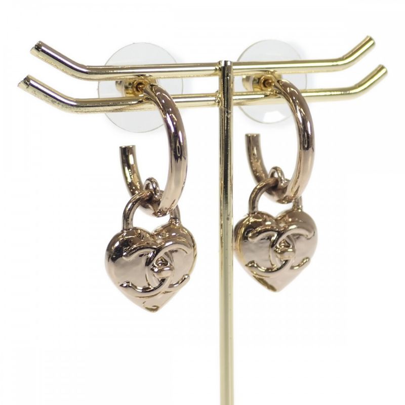 Chanel Coco Mark Heart Hoop Ab9094 Earrings Metal Gold Ladies [AB Rank]