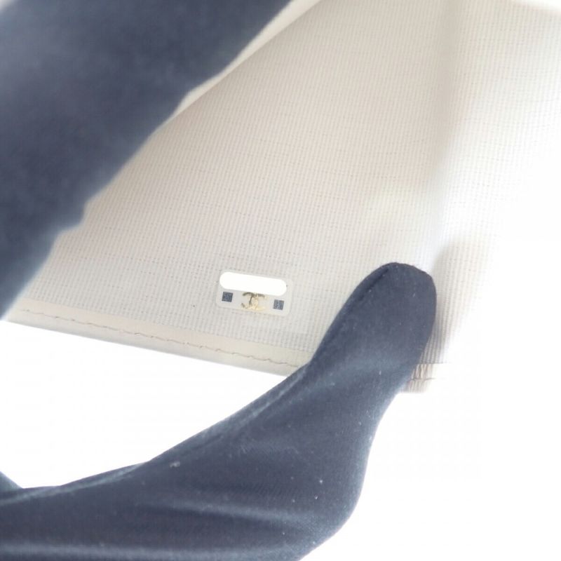 Chanel 19 Flap Wallet Ap2809 Trifold Wallet Lambskin White Gold Hardware Ladies