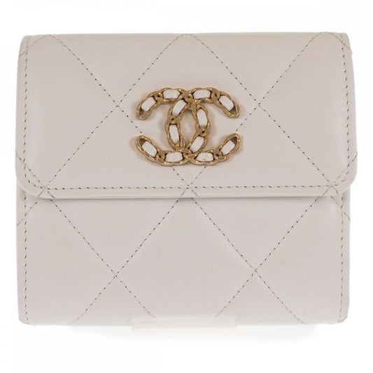 Chanel 19 Flap Wallet Ap2809 Trifold Wallet Lambskin White Gold Hardware Ladies