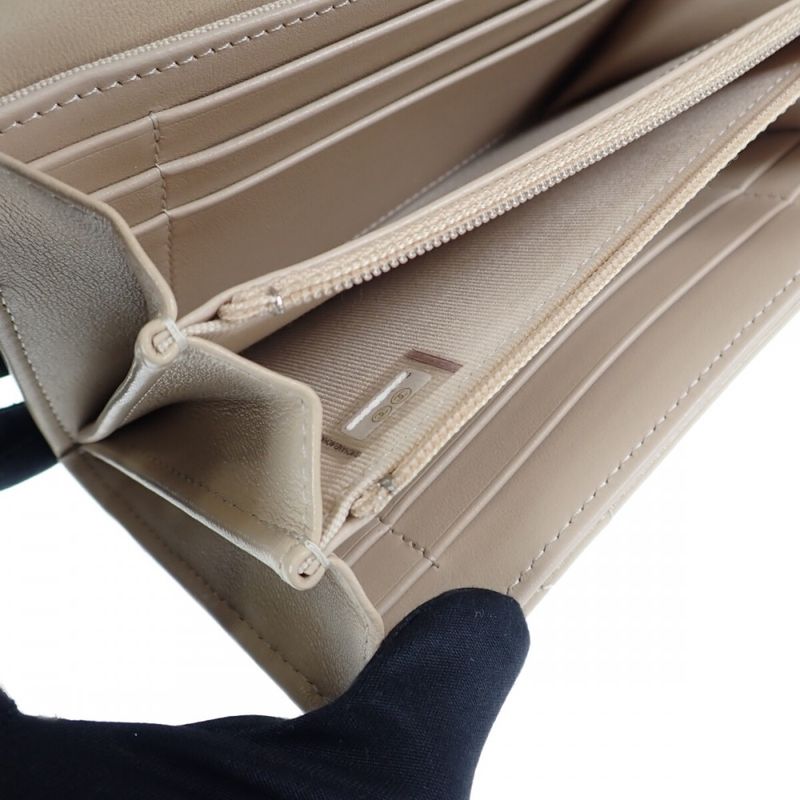 Chanel 19 Flap Wallet Ap2700_b04852_n5025 Bifold Wallet Lambskin Beige Gold