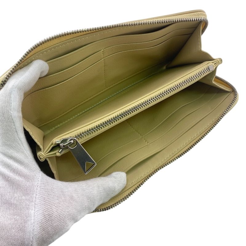 Bottega Veneta Bottega Veneta Round Zipper Maxi Intrecciato Long Wallet Branded