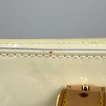 Louis Vuitton Brentwood Handbag Enamel Tote Monogram Vernis Pe Lou (white)