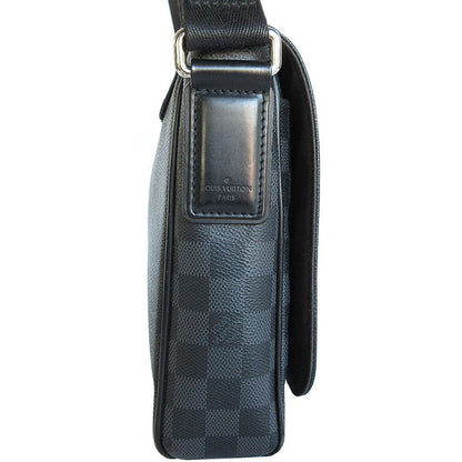 Louis Vuitton Crossbody Shoulder Bag Damier Graphite District PM N41260