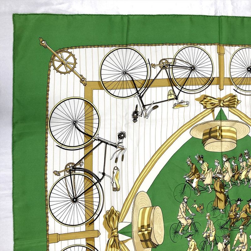 Hermes Carre 90 Bicycle LES Becanes Scarf Silk Green Ladies