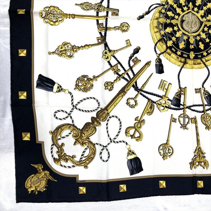 Hermes Carre 90 LES CLES Key Scarf Silk Black Women