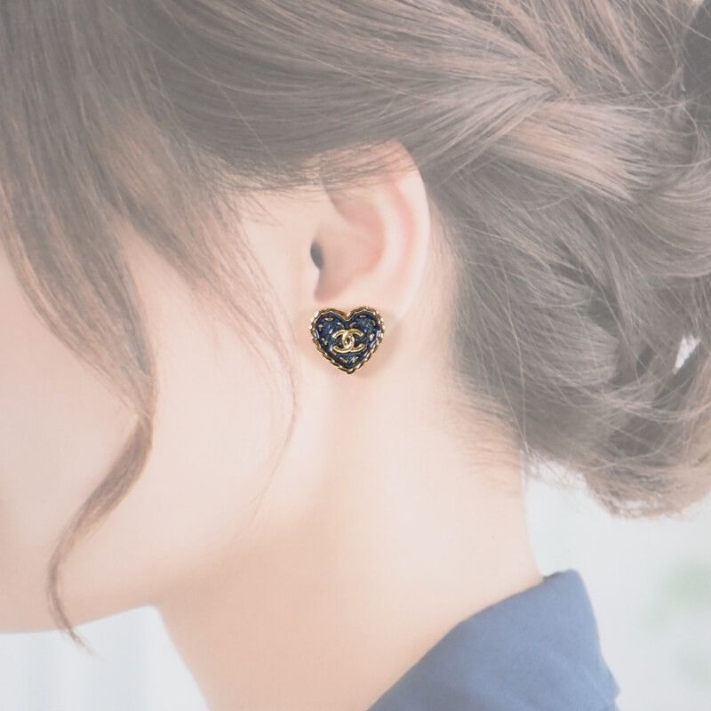 Chanel Coco Mark Heart Earrings I24P Engraved Abc742 Earrings Metal Navy Gold