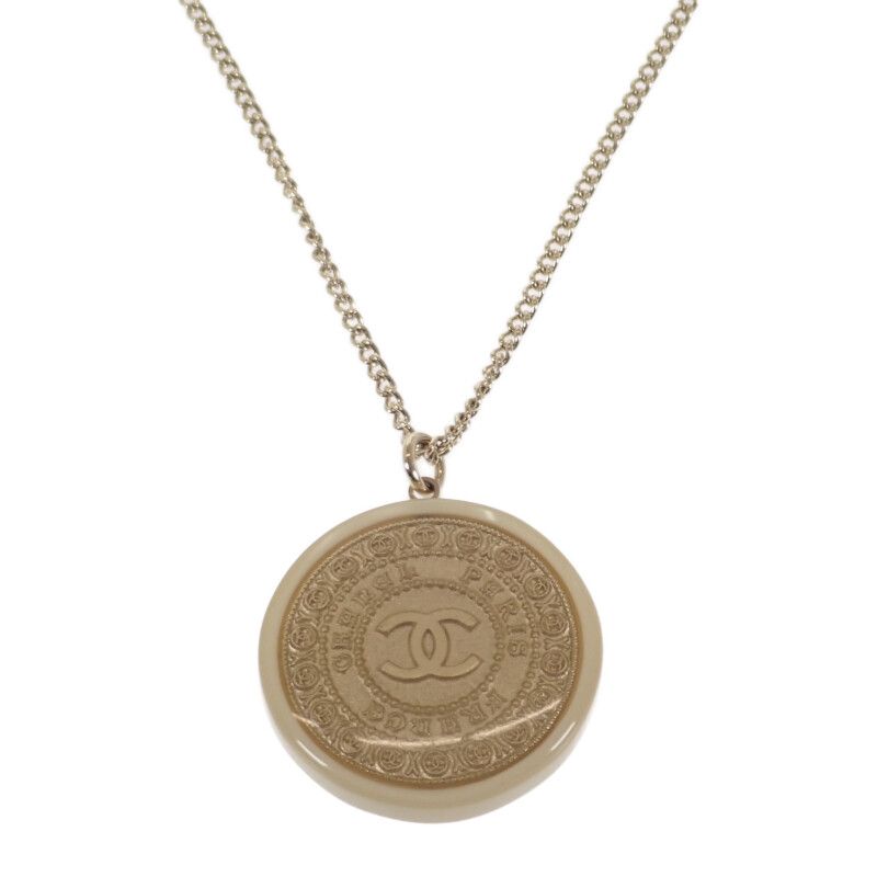 Chanel CC Coin Pendant Necklace Metal Gold Beige Ladies Circle Round Shape Gift