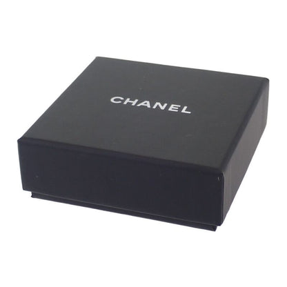 Chanel Coco Mark Brooch Stripe Brooch Metal Gold White Ladies [grade A