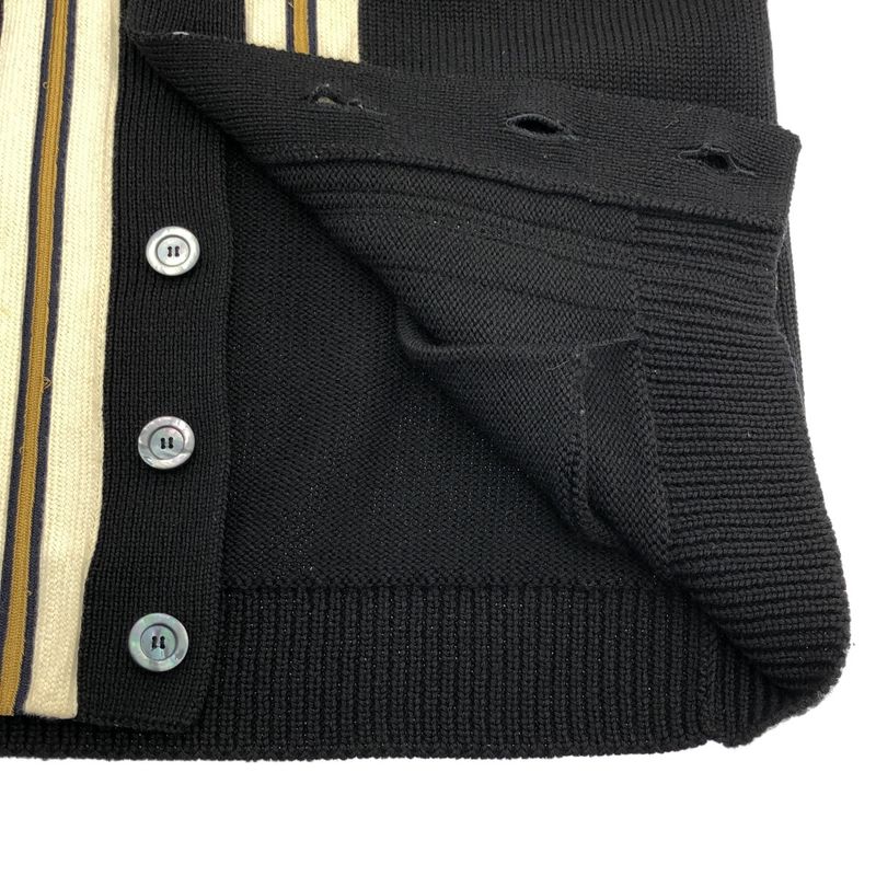 Gucci 18ss Wool Plain Cardigan Bee Wool Knit Cardigan with Badge Decoration