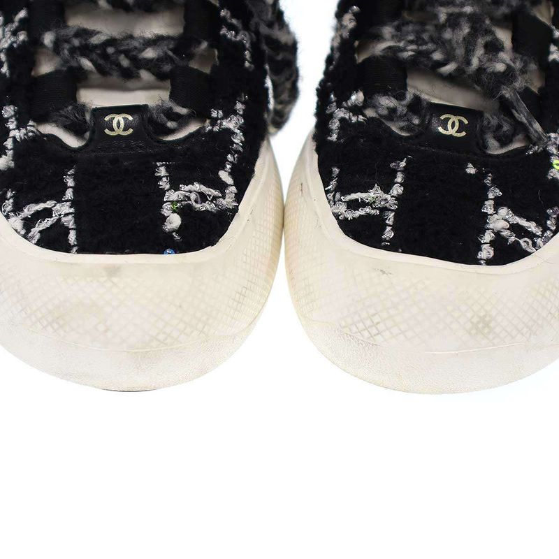 Chanel CC Logo Tweed Lace-Up Sneakers Ig39500 Black White 36