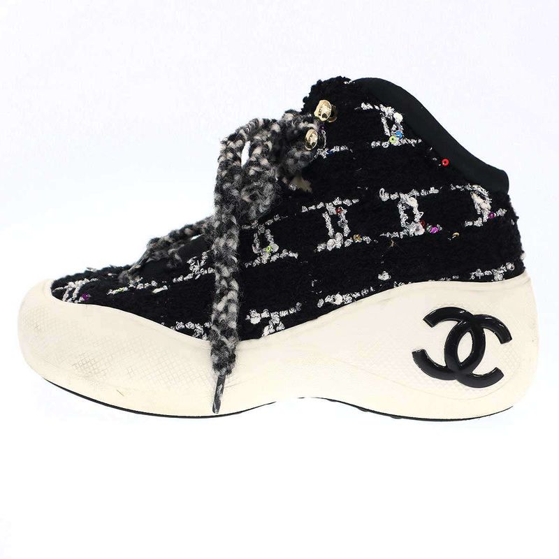 Chanel CC Logo Tweed Lace-Up Sneakers Ig39500 Black White 36