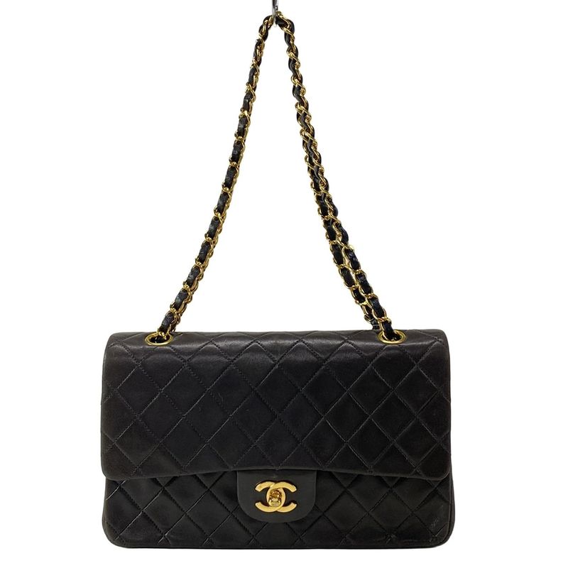 Chanel Shoulder Bag Double Flap Matelasse A01112 Black Chain Shoulder/gold