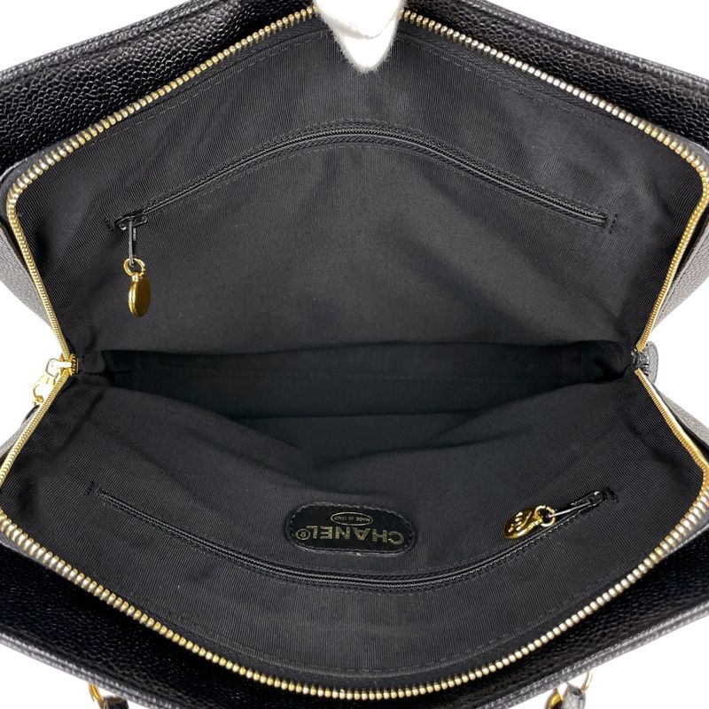 Chanel Logo Chain Tote Handbag Tote Leather Black A08913 Women