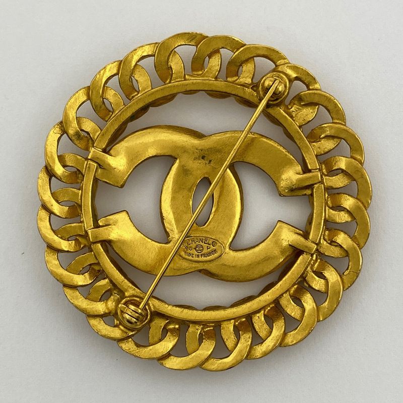 Chanel Coco Mark Brooch Round Brooch GP Gold Ladies