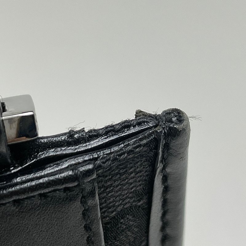 Gucci GG Pattern Shoulder Bag Crossbody Pochette Shoulder Bag GG Canvas Black