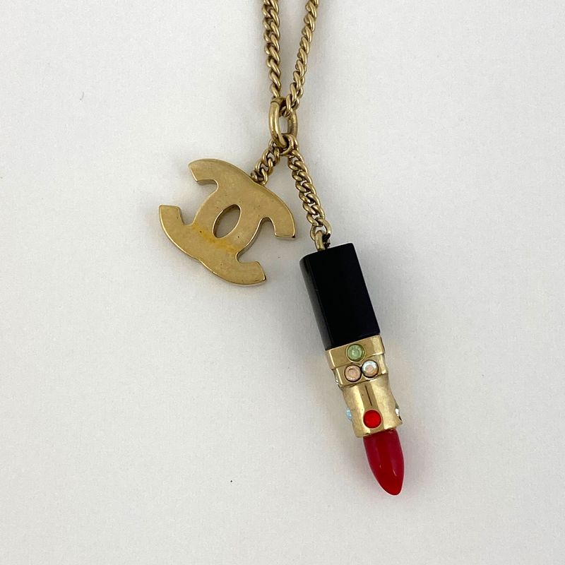 Chanel Coco Mark Rhinestone Necklace Swing Lip Necklace GP Gold Ladies