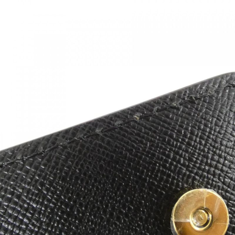 Louis Vuitton Monogram Reverse LV Book Wallet On Chain M81830 Chain Wallet