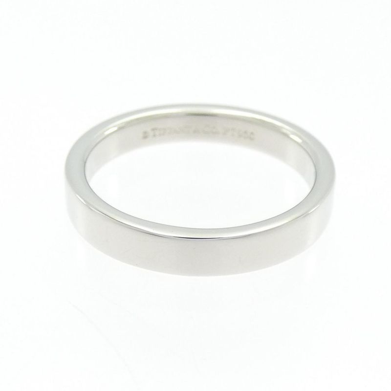 Tiffany & Co Essential Band Ring