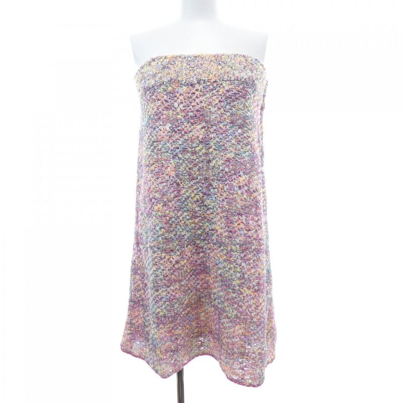 Chanel P46102k05780 Dress