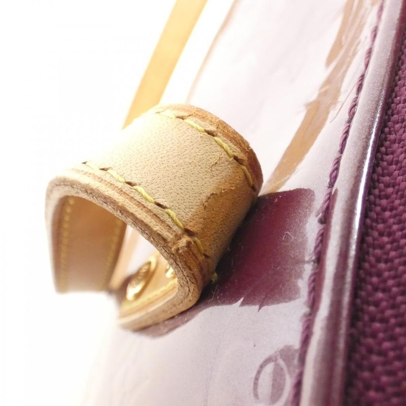 Louis Vuitton Vernis Bellevue GM M93588 Shoulder Bag