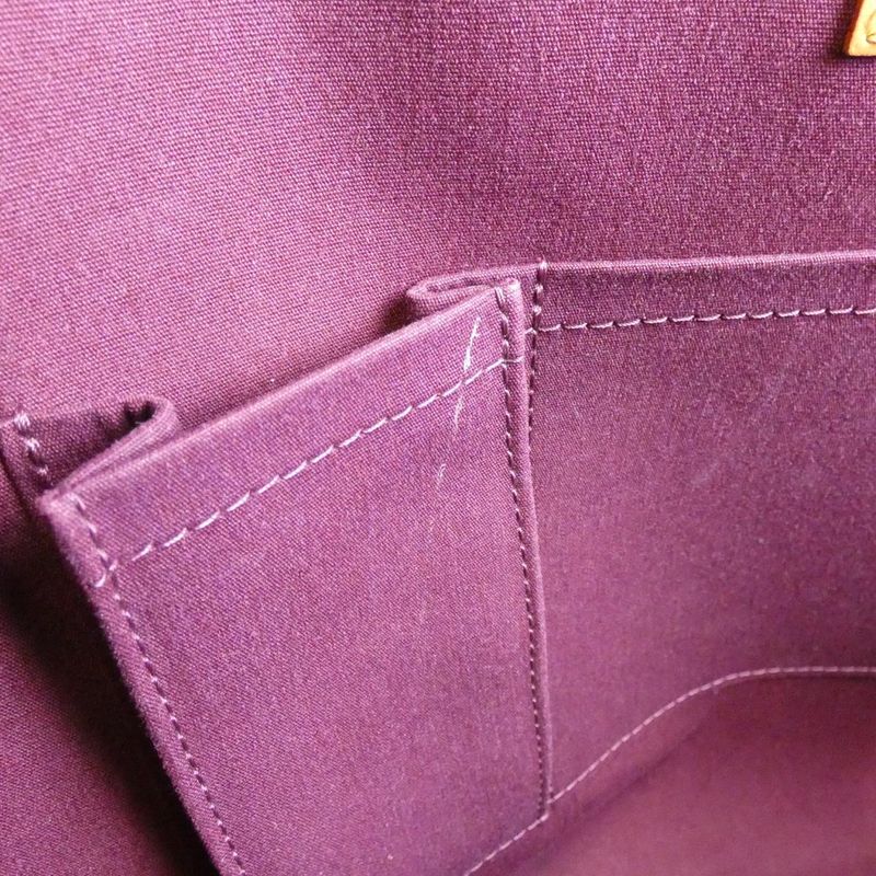 Louis Vuitton Vernis Bellevue GM M93588 Shoulder Bag