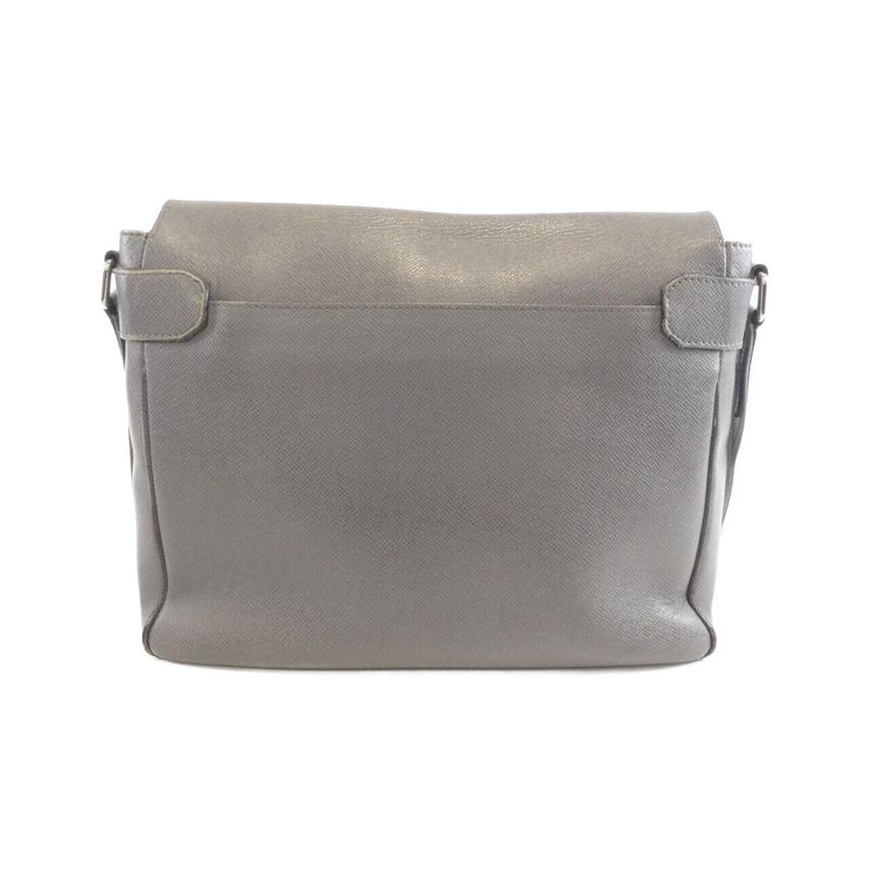 Louis Vuitton Taiga Romain MM M32623 Shoulder Bag