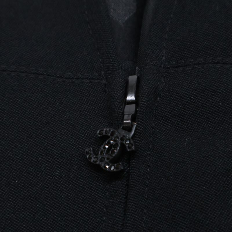 Chanel 02A P191712 Coco Mark Zip Sleeveless 38 With Ribbon Brooch