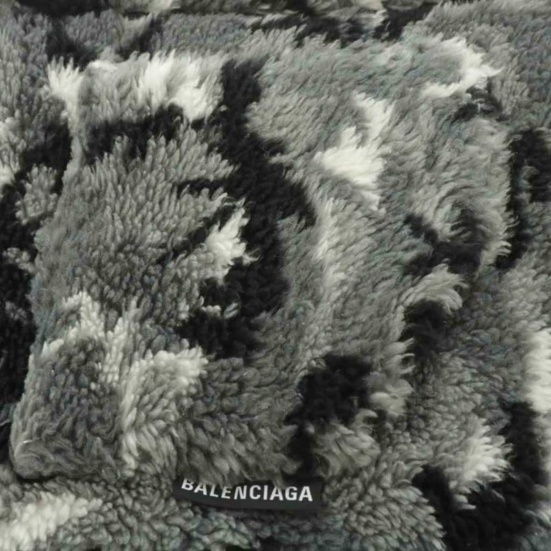 Balenciaga Shawl Scarf Boa Fleece Large Size Camouflage Gray White Black 673572