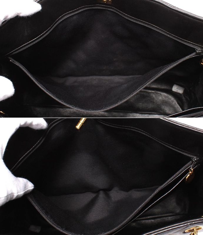 Chanel Chain Tote Shoulder Bag Shoulder Bag Gold Hardware Matelasse Women's