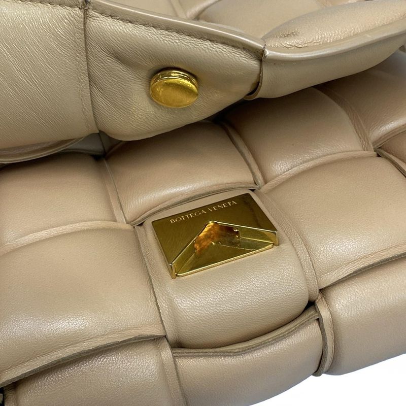 Bottega Veneta Shoulder Bag Padded Cassette Beige Lambskin