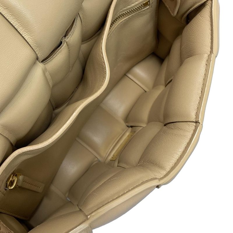 Bottega Veneta Shoulder Bag Padded Cassette Beige Lambskin