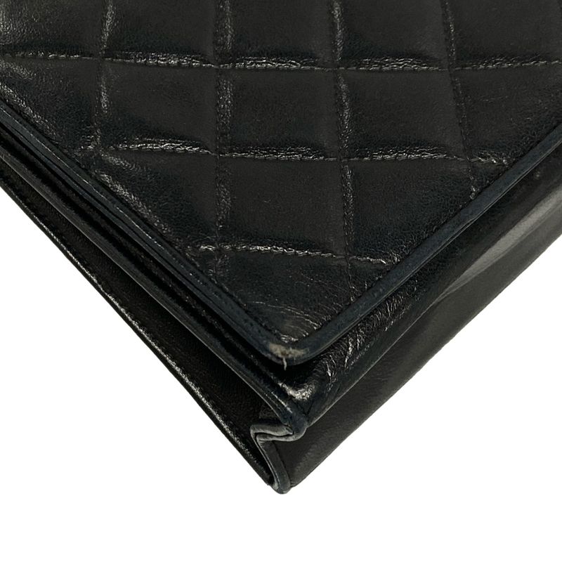 Chanel Matelasse Black Chain Shoulder Bag/gold Hardware Lambskin