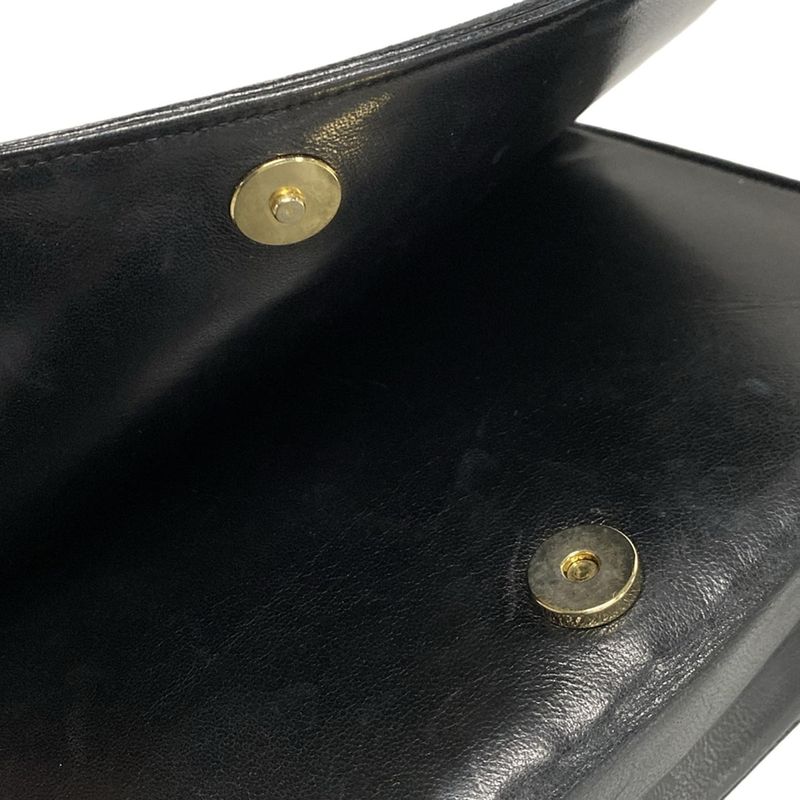 Chanel Matelasse Black Chain Shoulder Bag/gold Hardware Lambskin