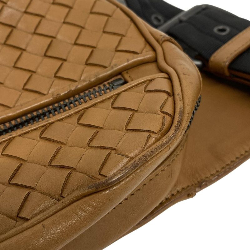 Bottega Veneta Intrecciato Brown Leather Waist Pouch