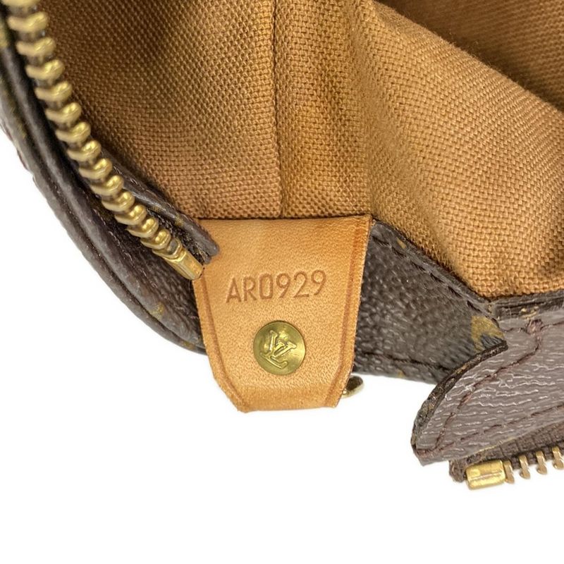 Louis Vuitton Monogram Cabas Mezzo M51151 - Shoulder Bag