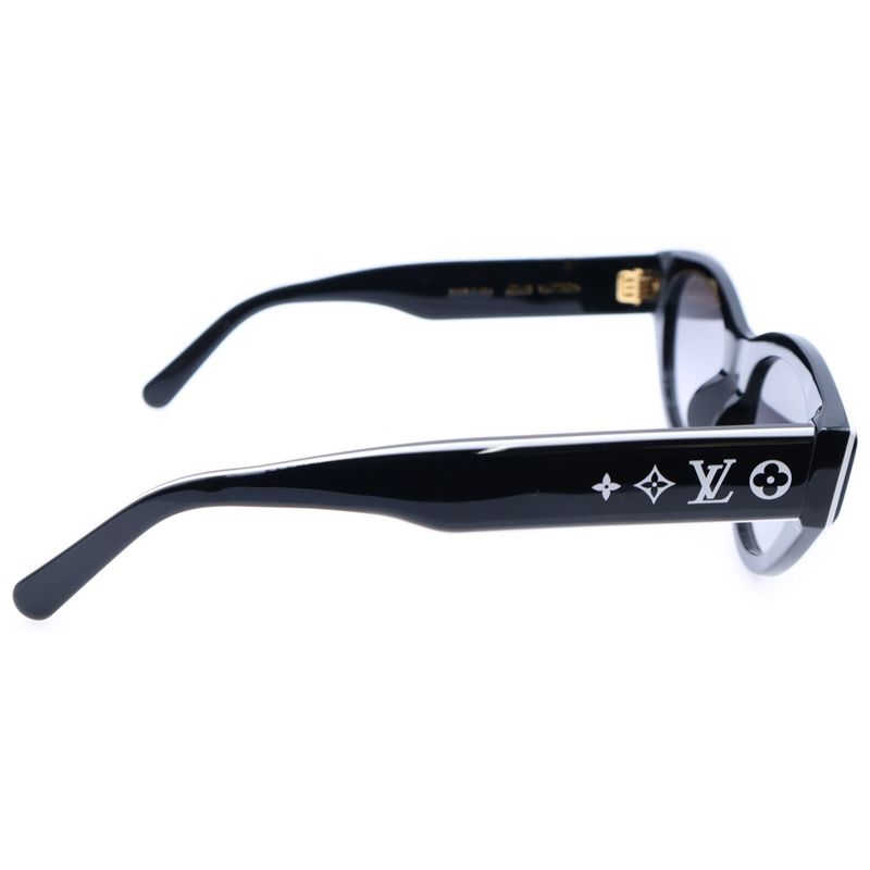 Louis Vuitton LV Line Cat Eye Sunglasses In Black Z2686u