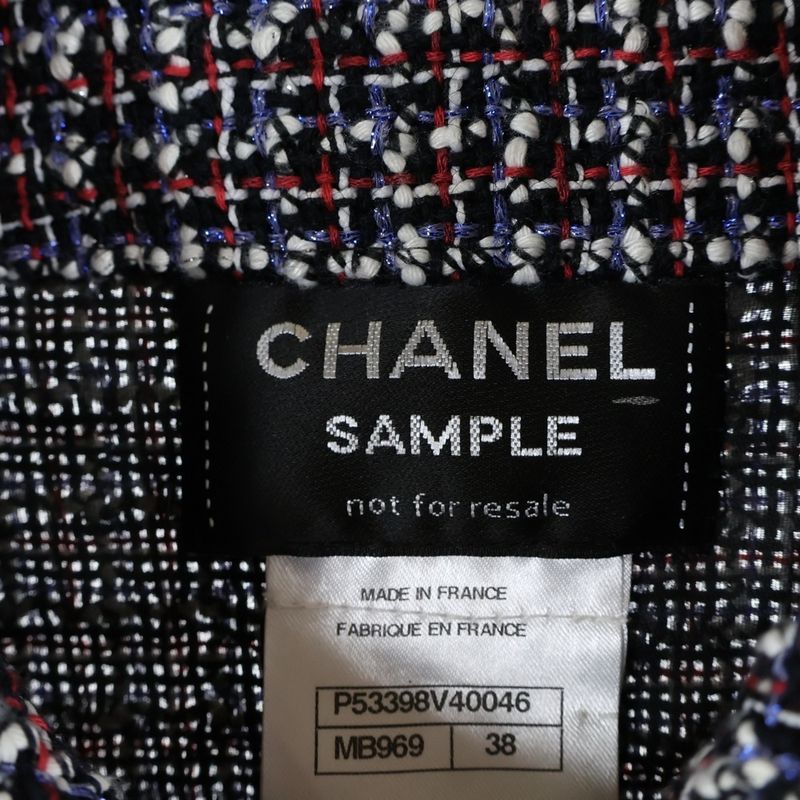 Chanel Coco Mark Short Length Tweed Jacket With Coco Button Epaulettes Multicolo