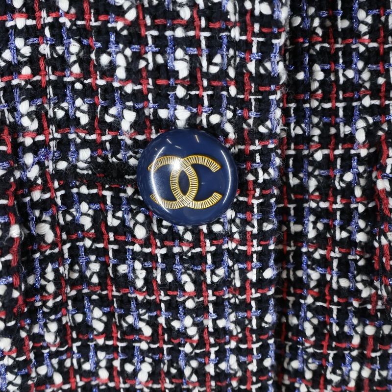 Chanel Coco Mark Short Length Tweed Jacket With Coco Button Epaulettes Multicolo