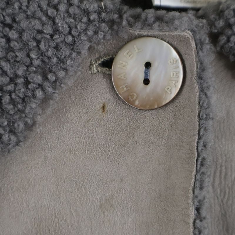 Chanel 00AW Lambskin Sheer Ring Mouton Leather Shell Button Boa Lining Long