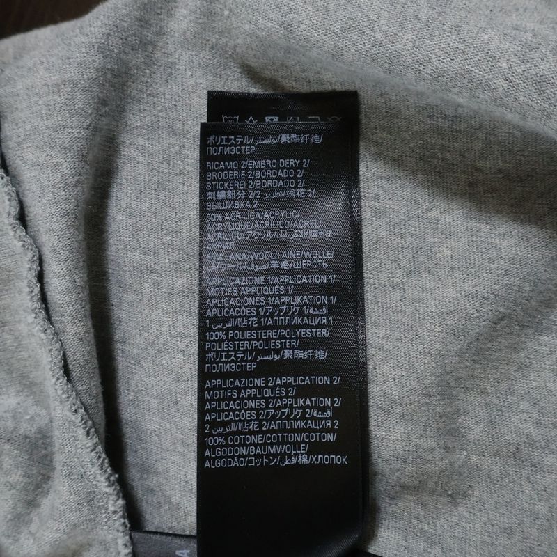 Balenciaga 23SS 1300 Skater Destroyed Badge Short Sleeve T-shirt Cut And Sewn