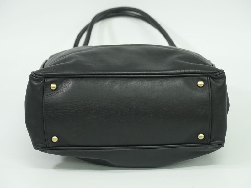 Authentic Chanel Camellia Shoulder Bag Tote Leather Black Camellia Bag Pre-owned