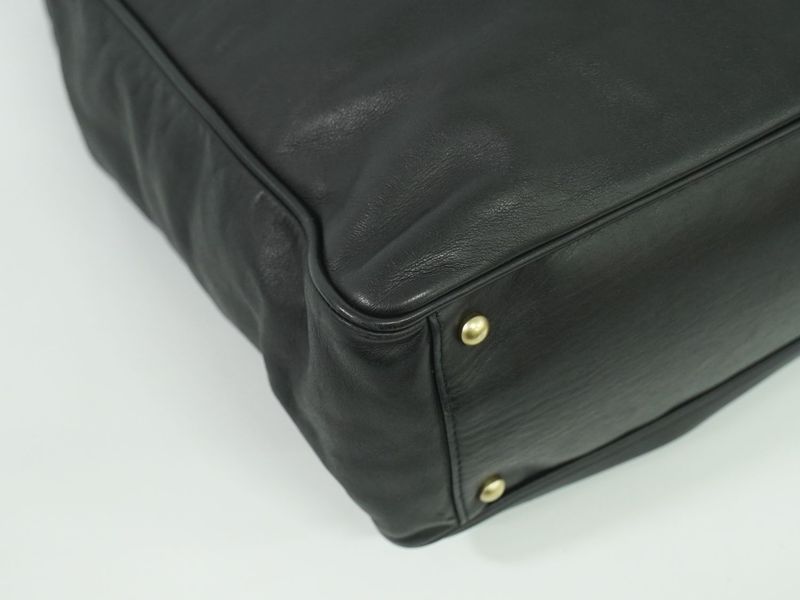 Authentic Chanel Camellia Shoulder Bag Tote Leather Black Camellia Bag Pre-owned