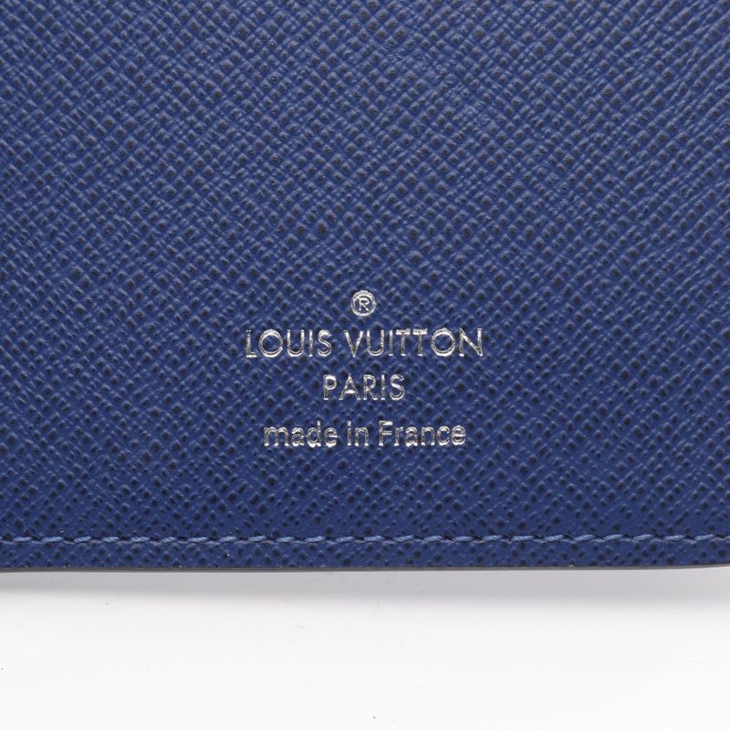Louis Vuitton Portefeuille Brazza Taiga Llama Cobalt Blue M30297 Cobalt Leather