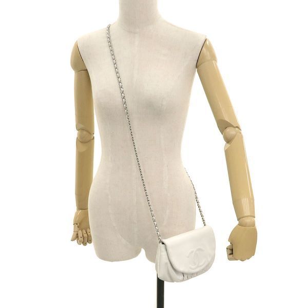 Chanel Half Moon Caviar Chain Wallet [rank B