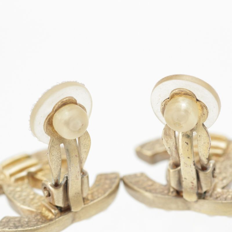 Chanel 01A Coco Mark Pearl Earrings Gold