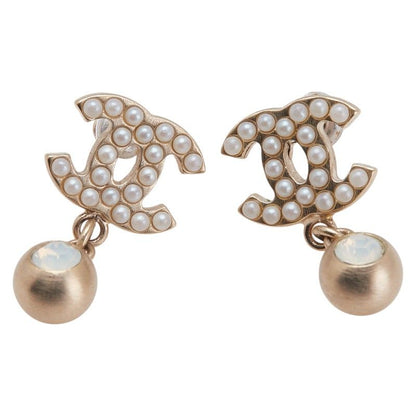 Chanel Coco Mark Swing Stud Gold Faux Pearl Plated Ladies Chanel