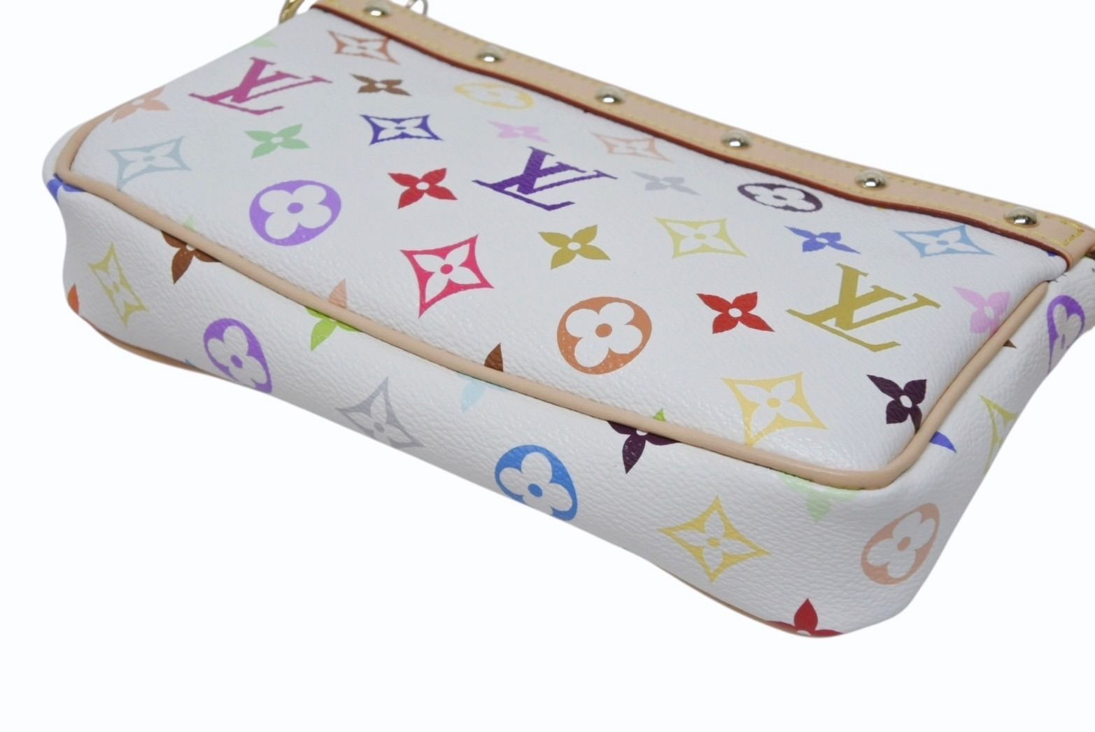 Louis Vuitton Takashi Murakami TM Pochette Accessoires White — view 5