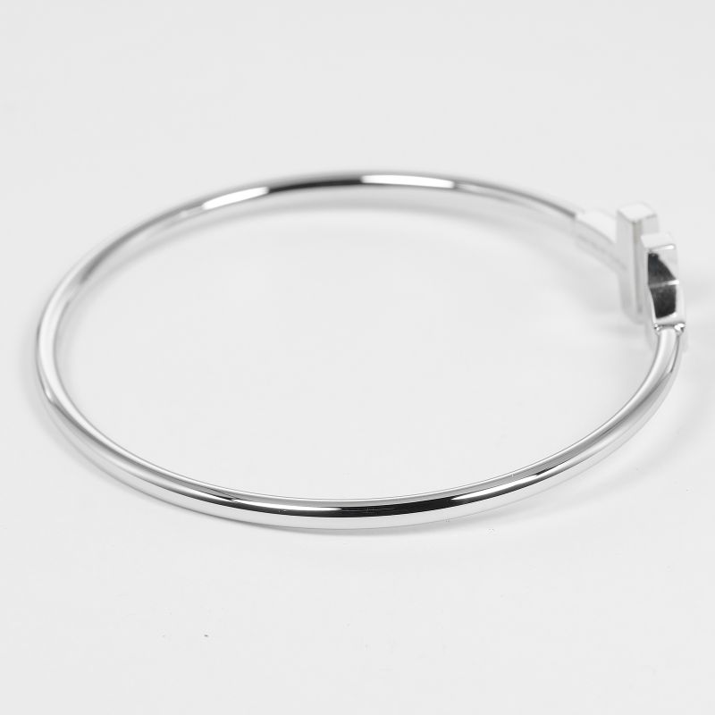 Tiffany & Co T-wire Approx 15.5cm (6.10in) (wrist Circumference) 18K White Gold